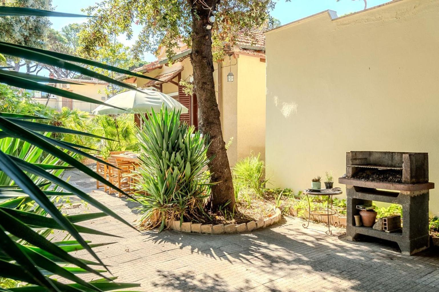 Exclusive Charming Villa - Free Parking 400 Mq Garden - Rome Airport - Roseto Villa Dream Fregenae Exterior photo